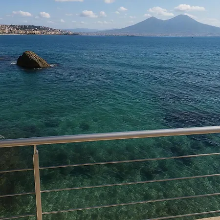 La Casa Sull’ Acqua Nápoles