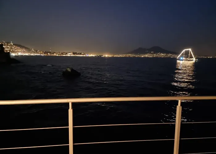 La Casa Sull' Acqua 那不勒斯