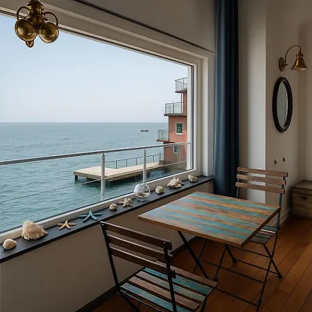 La Casa Sull' Acqua * Nápoles